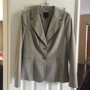 Limited Heather Oatmeal Suit - Size 10 - Used